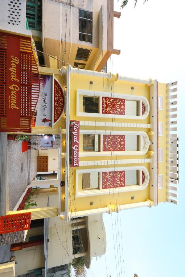 Bed and Breakfast Royal Grand Tambaram Exterior foto