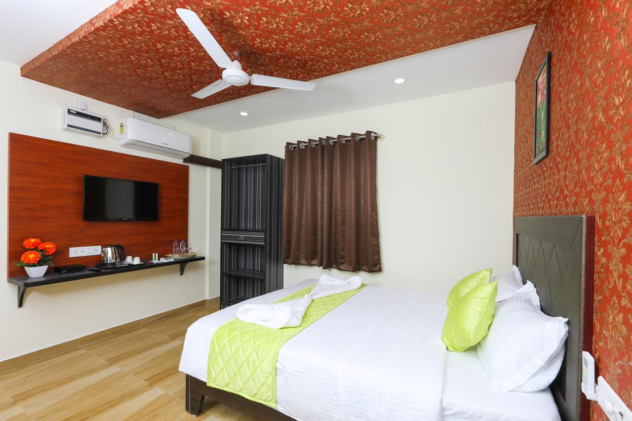 Bed and Breakfast Royal Grand Tambaram Exterior foto