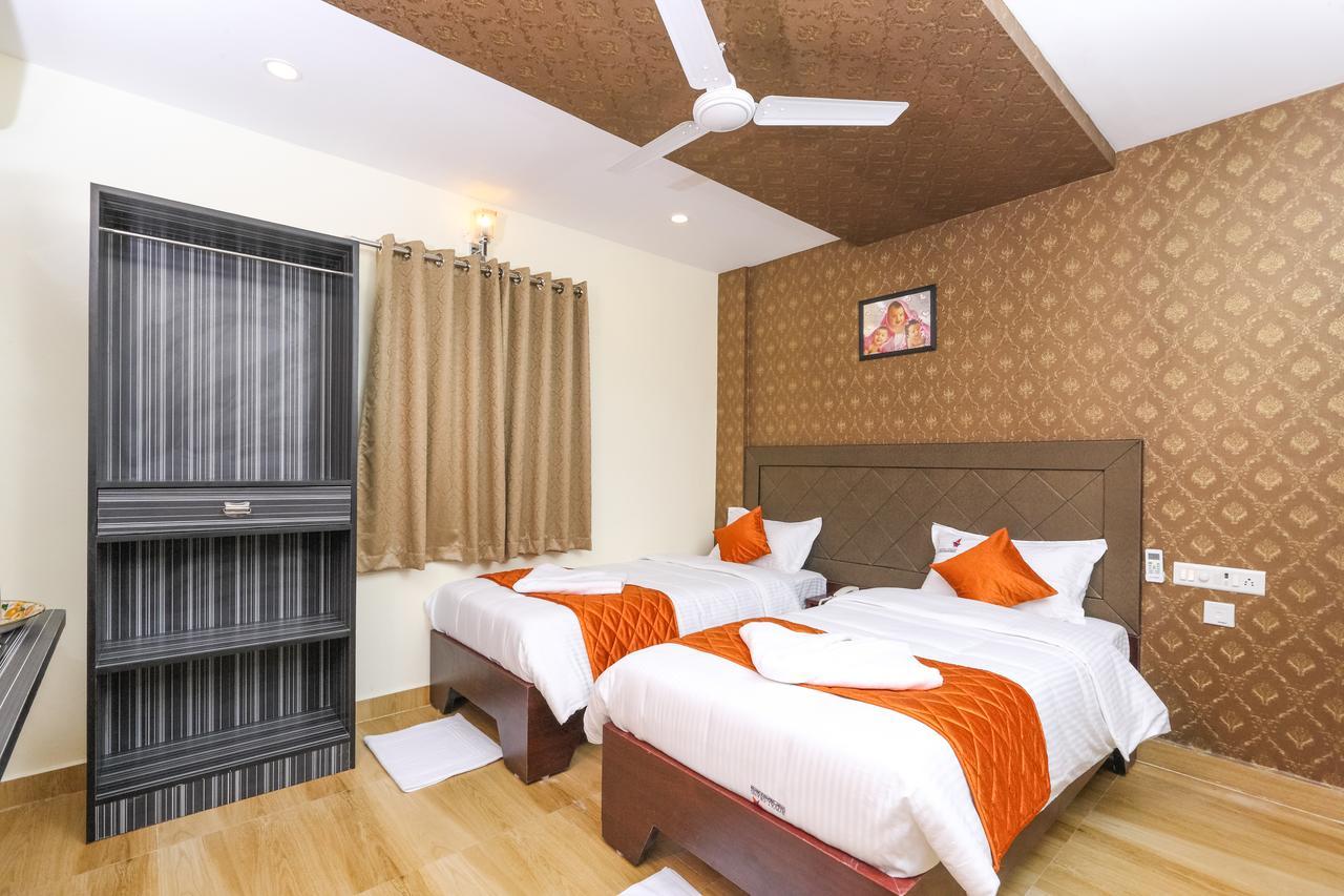 Bed and Breakfast Royal Grand Tambaram Exterior foto